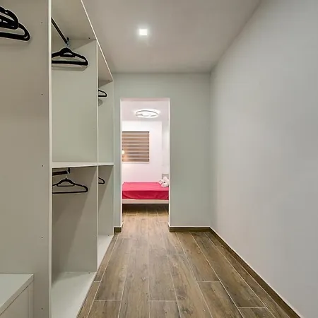 Lejlighed Spacious 3br With Terrace In Charming By 360 Estates Dingli