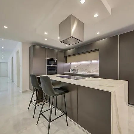 Spacious 3br With Terrace In Charming By 360 Estates Apartment Dingli