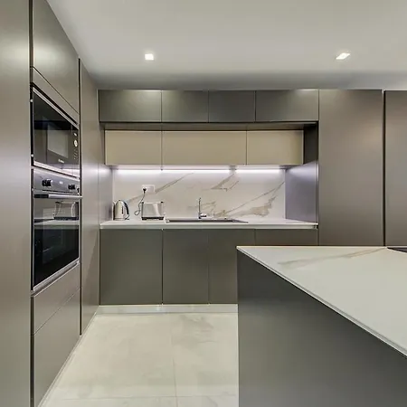 Spacious 3br With Terrace In Charming By 360 Estates Apartment Dingli